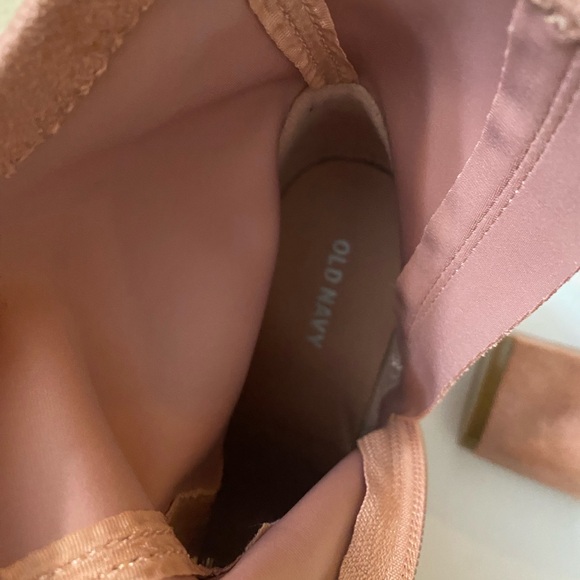 Old Navy Faux-suede Slim-calf Block-heel Boots women’s  7.5, pink - Picture 13 of 13